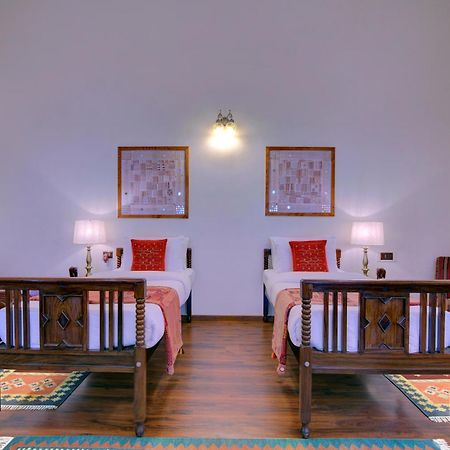 Welcomheritage Shivavilas Palace, Hampi Hospet Extérieur photo