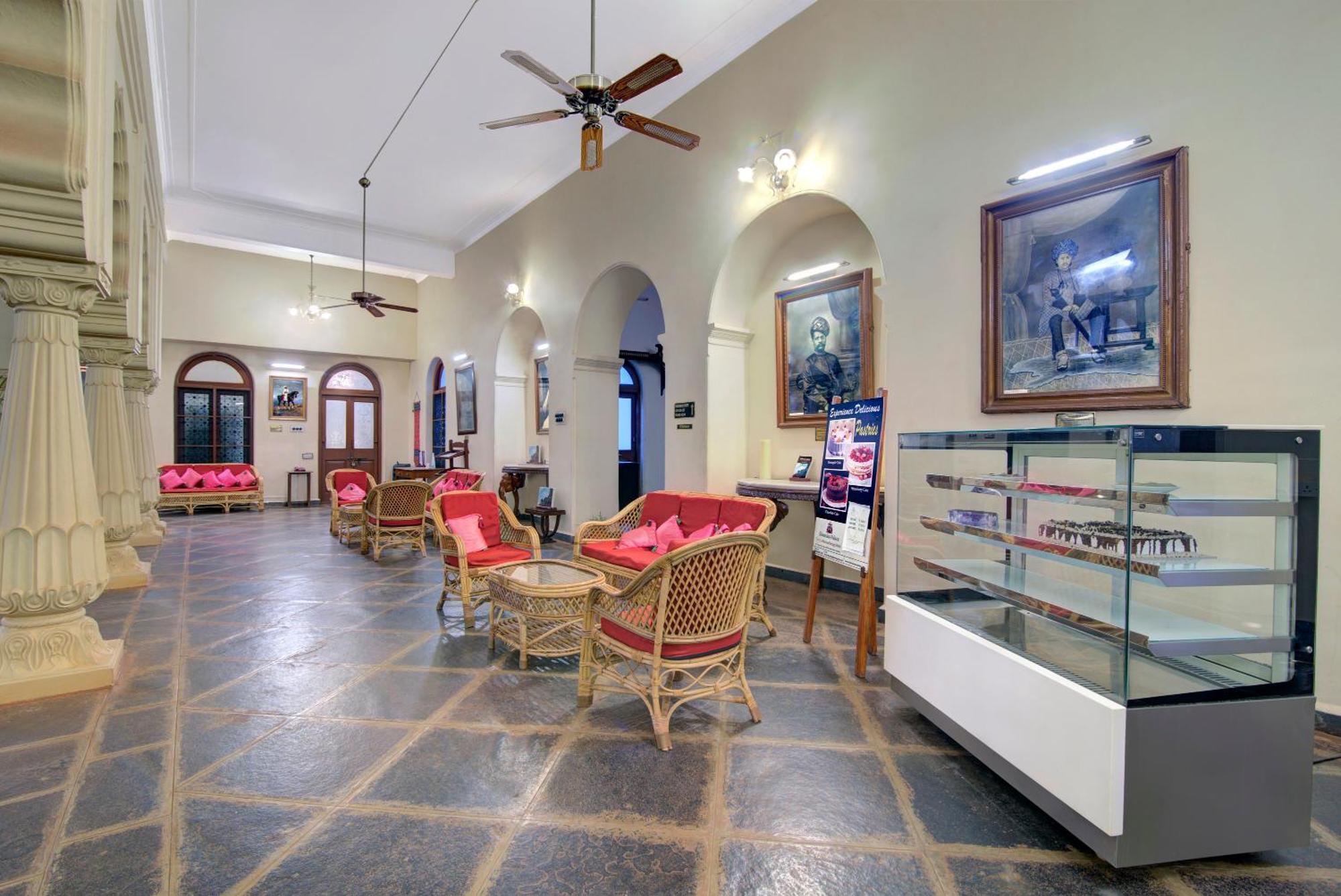 Welcomheritage Shivavilas Palace, Hampi Hospet Extérieur photo