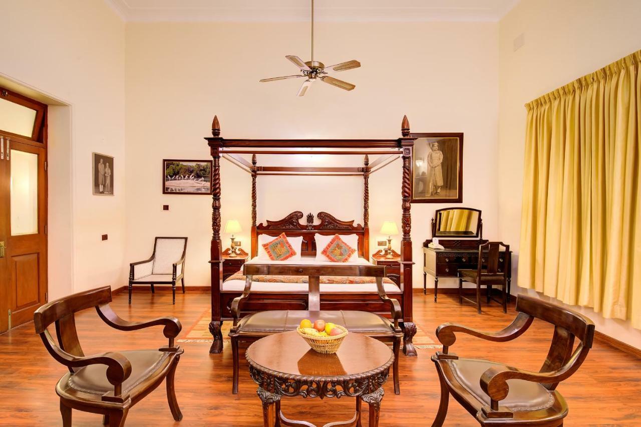 Welcomheritage Shivavilas Palace, Hampi Hospet Extérieur photo