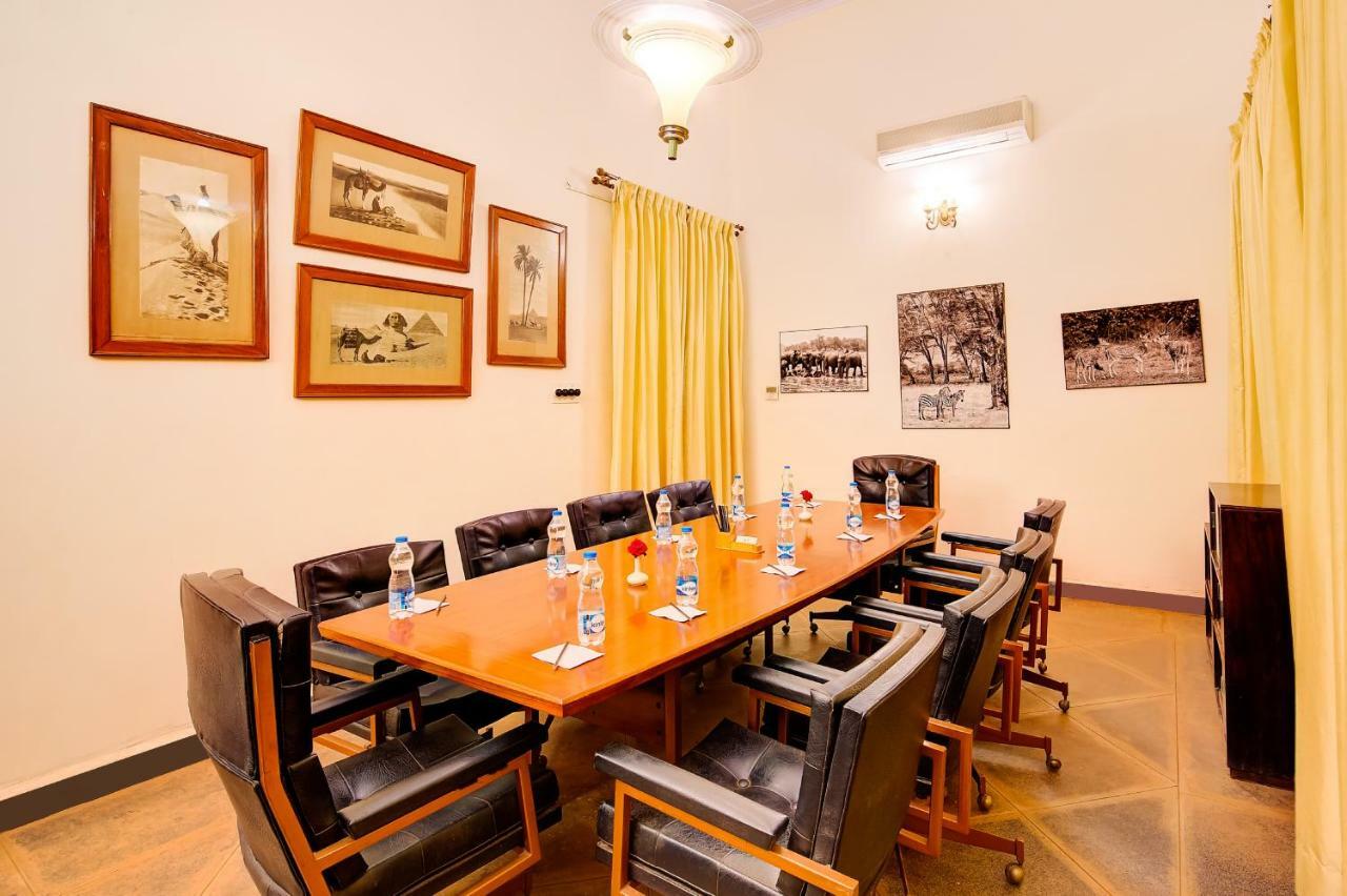 Welcomheritage Shivavilas Palace, Hampi Hospet Extérieur photo