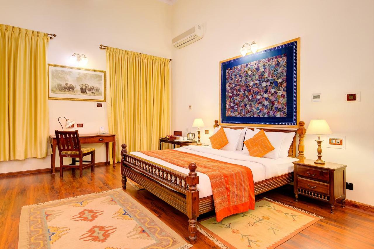 Welcomheritage Shivavilas Palace, Hampi Hospet Extérieur photo