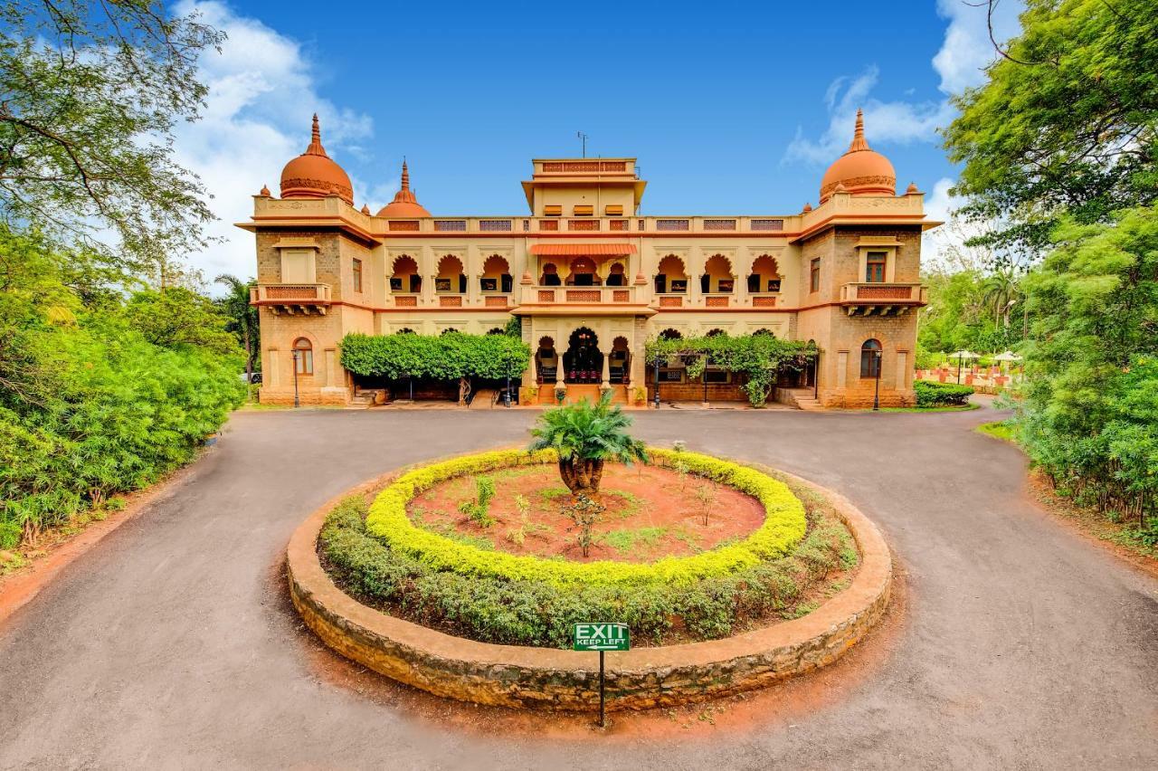 Welcomheritage Shivavilas Palace, Hampi Hospet Extérieur photo